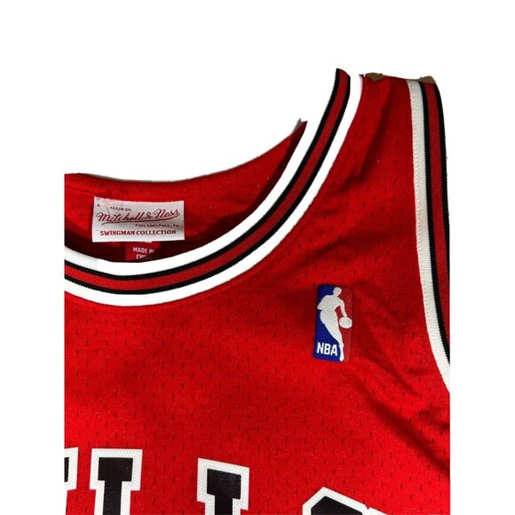 Mitchell & Ness Chicago Bulls Scottie Pippen #33 97-98 - Picture 4 of 8